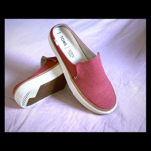 Toms Coral Canvas Mules